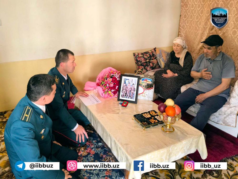Сотрудники ГУВД г. Ташкента почтили память сослуживцев, погибших во время исполнения служе...