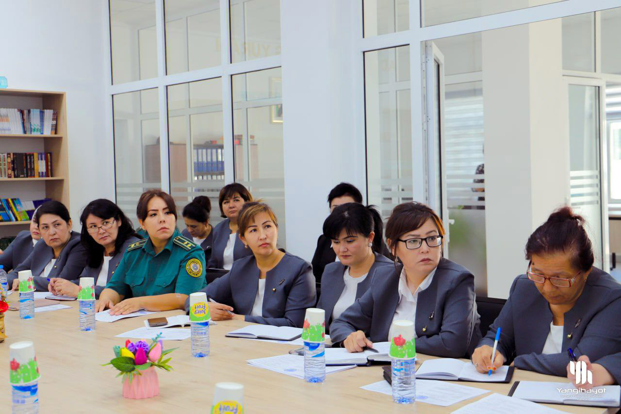 Инспектора по вопросам женщин УКД ОВД Янгихаётского района провели семинар-тренинг