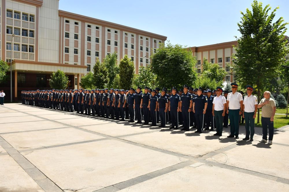 ИИО ходимининг ҳаётига суиқасд қилган гумондорни қўлга олишда мардановор ҳаракат қилганлар...