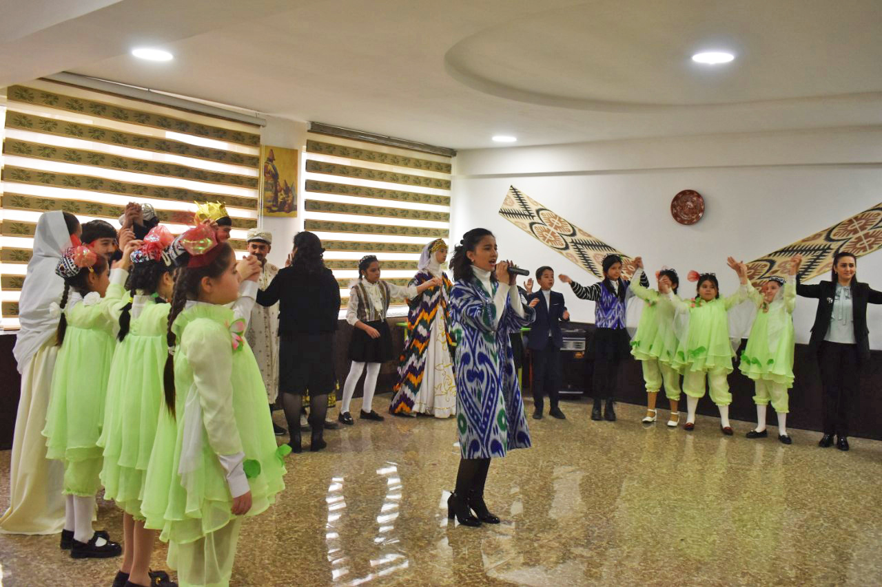 В центре оказания социально-правовой помощи несовершеннолетним ГУВД города Ташкента прошло...