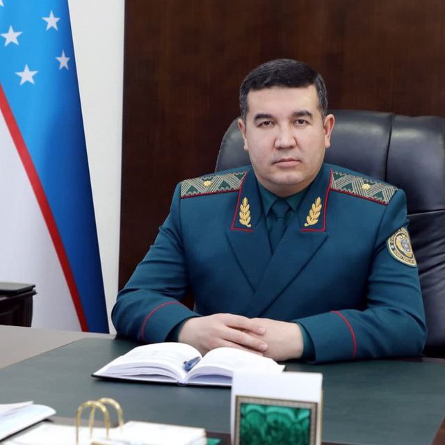 Уважаемые военнослужащие Вооруженных Сил, сослуживцы, ветераны и представители благородных...