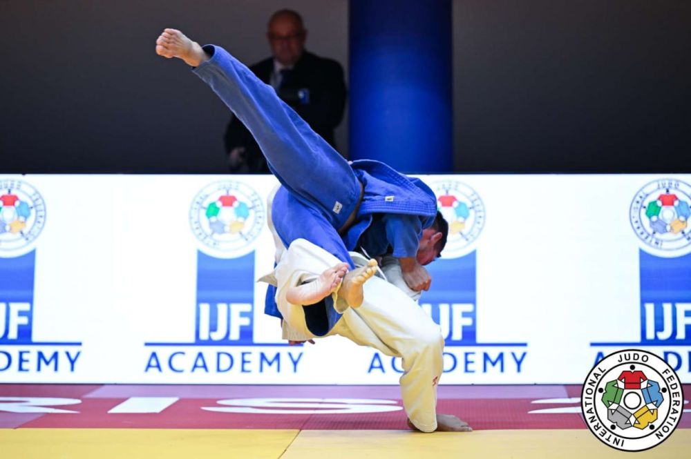 Ҳамкасбимизни яна бир ғалаба билан қутлаймиз!